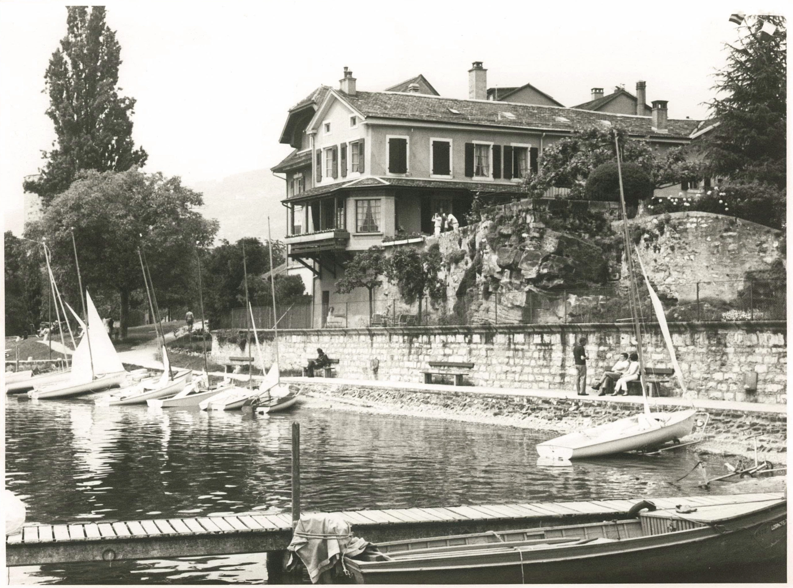Fotografia d’archivio della villa di Bon Port. Archivi comunali.